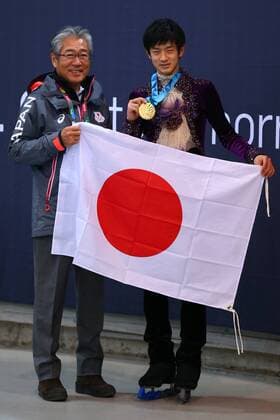 (L-R) Tsunekazu Takeda, Sota Yamamoto (JPN), FEBRUARY 15, 2016 - Figure skating Eiskunstlauf : Men s Medal Ceremony at Hamar Olympic Amphitheatre during the Lillehammer 2016 Winter Youth Olympic Games Olympische Spiele Olympia OS in Lillehammer, Norway. Noxthirdxpartyxsales  (hnnp000557)