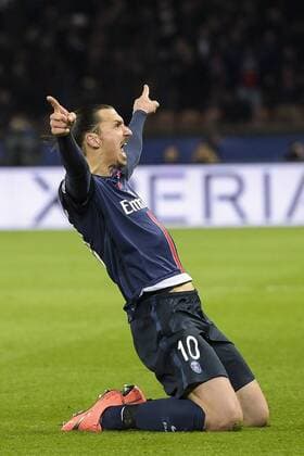 Fußball, Champions League, Paris St. Germain - FC Chelsea Jubel Zlatan Ibrahimovic (PSG) - Torjubel Parisiens FOOTBALL : Paris St. Germain - Chelsea FC London - Champions League - Paris - 16 02 2016 JBAutissierx 