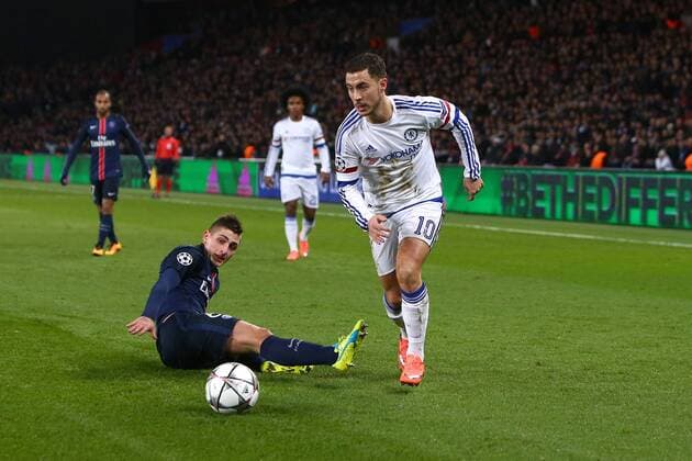 Fußball, Champions League, Paris St. Germain - FC Chelsea Eden Hazard of Chelsea in action - UEFA Champions League - PSG vs Chelsea - Parc des Princes - Paris - 16 02 2016 Pic Philip Oldham SportImage EDITORIAL USE ONLY. No use with unauthorised audio, video, data, fixture lists, club league logos or live services. Online in-match use limited to 120 images, no video emulation. No use in betting, games or single club league player publications.