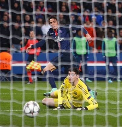 Edinson Cavani of PSG scores his sides second goal - UEFA Champions League - PSG vs Chelsea - Parc des Princes - Paris - 16 02 2016 Pic Philip Oldham SportImage EDITORIAL USE ONLY. No use with unauthorised audio, video, data, fixture lists, club league logos or live services. Online in-match use limited to 120 images, no video emulation. No use in betting, games or single club league player publications.