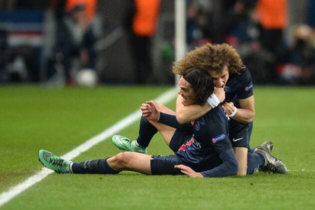 EDINSON CAVANI (psg) - DAVID LUIZ (psg) - Fussball, Champions League, Paris Saint Germain PSG vs. FC Chelsea - 16 02 2016 AnthonyBIBARD FEP Panoramic 
