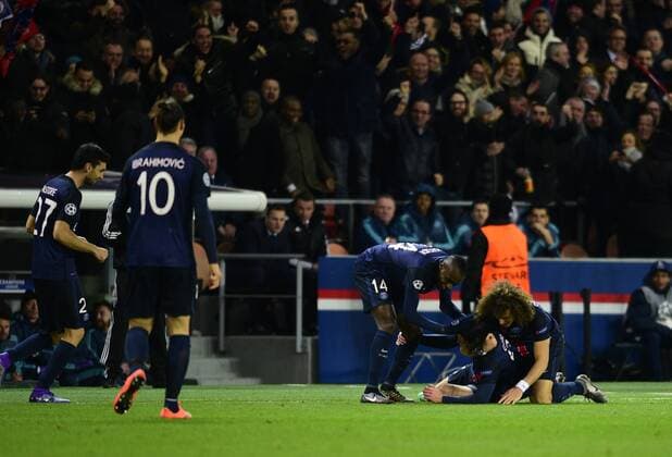 Edinson Cavani ( PSG ) - Fussball, Champions League, Paris Saint Germain PSG vs. FC Chelsea - 16 02 2016 FedericoPestellini Panoramic 