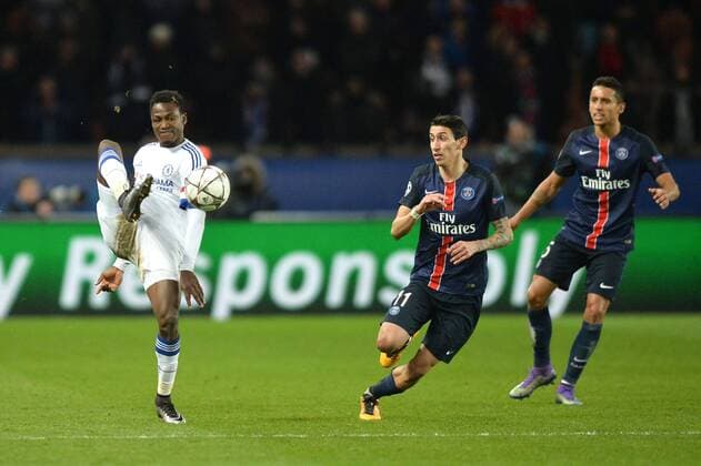 ANGEL DI MARIA (psg) - Baba Rahman (che) - Fussball, Champions League, Paris Saint Germain PSG vs. FC Chelsea - 16 02 2016 AnthonyBIBARD FEP Panoramic 