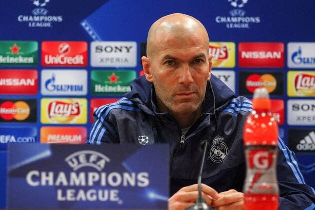 16.02.2016 Olimpico Stadium, Rome, Italy. Uefa Champions League. International press conference PK Pressekonferenz Real Madrd. ZIDANE ZINEDINE ahead of the game with Roma on 17th February. xACTIVAxFOTOx  ActionPlus11708434