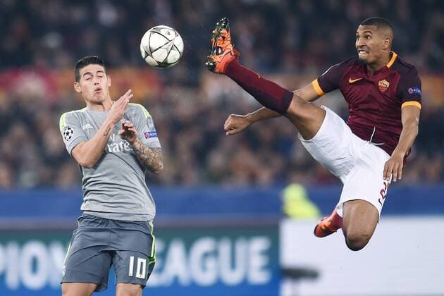 Bilder des Tages - SPORT Rom 17 02 2016 - Champions League 2015 2016 AS Rom-Real Madrid William Vainqueur-James Rodriguez 