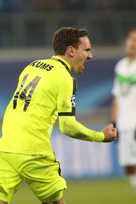 Gent s Sven Kums celebrates after scoring during a game between Belgian KAA Gent and German VfL Wolfsburg, a first leg of the 1 8 finals of the UEFA Champions League competition, in Gent, Wednesday 17 February 2016. BRUNOxFAHY  x04794920x