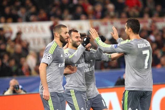 17.02.2016. Stadio Olimpico, Rome, Italy. UEFA Champions League, Round of 16 - first leg, AS Roma versus Real Madrid. CELEBRATION AFTER the goal from subsitute Jes& xe8; xACTIVAxFOTOx  ActionPlus11708644