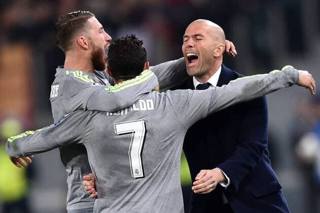 Torjubel Cristiano Ronaldo, con Zinedine Zidane. Goal Celebration. Rom 17 02 2016 - Champions League 2015 2016 AS Rom-Real Madrid AntoxBaldassarre