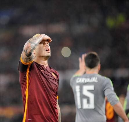 FuÃŸball, Champions League, AS Rom - Real Madrid 17.02.2016. Stadio Olimpico, Rome, Italy. UEFA Champions League, Round of 16 - first leg, AS Roma versus Real Madrid. Radja Nainggolan dejected during the game xACTIVAxFOTOx  ActionPlus11708686