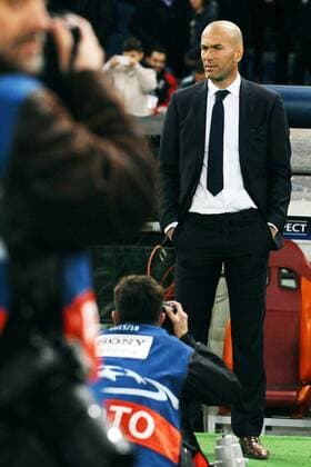 Fußball, Champions League, Zinedine Zidane, AS Rom - Real Madrid Zinedine Zidane, Coach Real Madrid. Rom, Champions League 2015 2015 AS Rom - Real Madrid AntoxBaldassarre