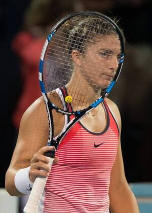 Sara Errani (ITA) jubelt, Jubel,Emotion Tennis - Dubai Tennis Championships 2016 - WTA Tennis Damen - Dubai Duty Free Tennis Stadium - Dubai - - United Arab Emirates - 18 February 2016.