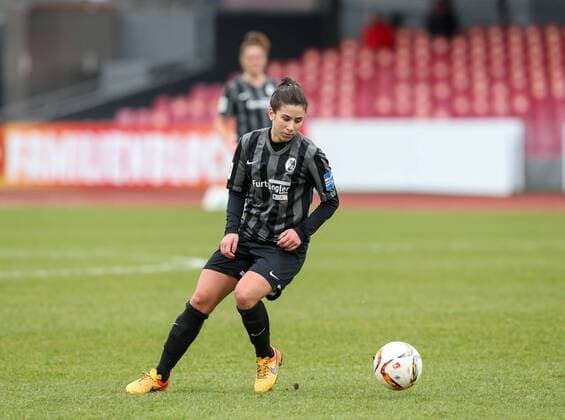 Koeln vl. Hadret Kayikci (Freiburg, 11) , 1. FC Koeln - SC Freiburg, Fussball, Frauen, Damen, Allianz Frauen-Bundesliga, Spieltag 14, 21.02.2016 Copyright: Horn xEibner-Pressefoto EP_bhorn