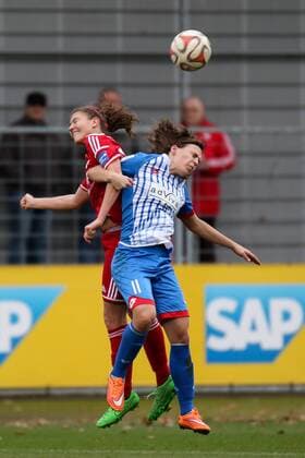 v.li.: Claire Savin (Sand, 17), Dora Zeller (Hoffenheim, 11), Kopfball, header, Aktion, Action, Fussball, Allianz Frauen-Bundesliga, TSG 1899 Hoffenheim - SC Sand, xozx