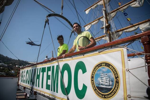 Spanish tennis player David Ferrer (L) and Mexican Santiago Gonzalez (R) pose after an exhibition at the Mexican Military Navy School s Cuauhtemoc Training Ship prior to their participation at Mexico Tennis Open in Acapulco, Mexico, 22 February 2016. The competition will take place between 22 and 27 February. DAVID FERRER AT MEXICO TENNIS OPEN !ACHTUNG: NUR REDAKTIONELLE NUTZUNG!  MEX24 20160222-635917740847333179