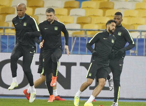 Feb. 23, 2016 - Kiev, Ukraine - Manchester City s players attend a training session,at Olimpiyskiy stadium,in Kiev,Ukraine,23 February,2016. Manchester City will face Dynamo Kyiv in the UEFA Champions League round of 16 football match,on 24 February,2016. FC Manchester City press conference PK Pressekonferenz and Training Session  - ZUMAn230