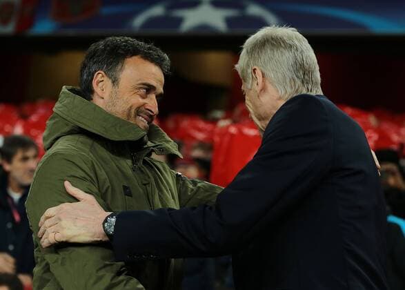 FuÃŸball, Champions League, FC Arsenal - FC Barcelona 23.02.2016. Emirates Stadium, London, England. UEFA Champions League. Arsenal versus Barcelona. Arsenal Manager Ars& xe8;ne Wenger greets Barcelona Manager Luis Enrique xMarkxKertonx  ActionPlus11710350