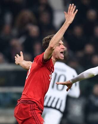 FUSSBALL CHAMPIONS LEAGUE SAISON 2015 2016 ACHTELFINALE HINSPIEL Juventus Turin - FC Bayern Muenchen 23.02.2016 Thomas Mueller (FC Bayern Muenchen) emotional 