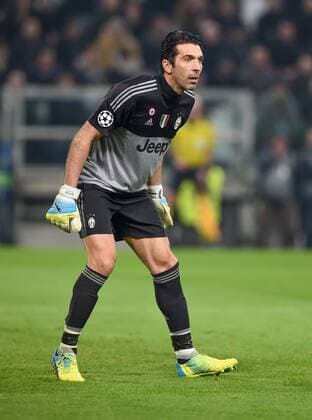FUSSBALL CHAMPIONS LEAGUE SAISON 2015 2016 ACHTELFINALE HINSPIEL Juventus Turin - FC Bayern Muenchen 23.02.2016 Torwart Gianluigi Buffon (Juventus Turin) 
