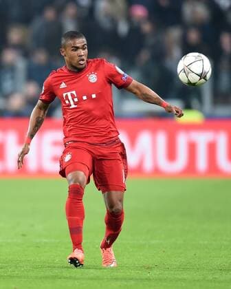 FUSSBALL CHAMPIONS LEAGUE SAISON 2015 2016 ACHTELFINALE HINSPIEL Juventus Turin - FC Bayern Muenchen 23.02.2016 Douglas Costa (FC Bayern Muenchen) 