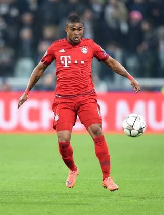 FUSSBALL CHAMPIONS LEAGUE SAISON 2015 2016 ACHTELFINALE HINSPIEL Juventus Turin - FC Bayern Muenchen 23.02.2016 Douglas Costa (FC Bayern Muenchen) 