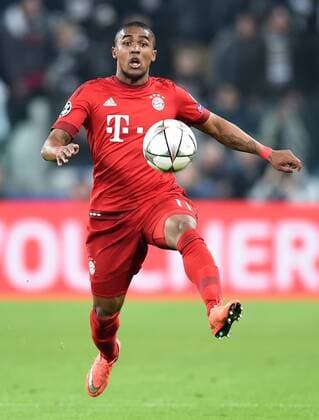 FUSSBALL CHAMPIONS LEAGUE SAISON 2015 2016 ACHTELFINALE HINSPIEL Juventus Turin - FC Bayern Muenchen 23.02.2016 Douglas Costa (FC Bayern Muenchen) 