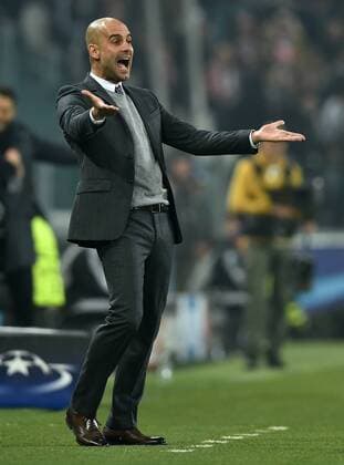 FUSSBALL CHAMPIONS LEAGUE SAISON 2015 2016 ACHTELFINALE HINSPIEL Juventus Turin - FC Bayern Muenchen 23.02.2016 Trainer Pep Guardiola (FC Bayern Muenchen) engagiert an der Seitenlinie 