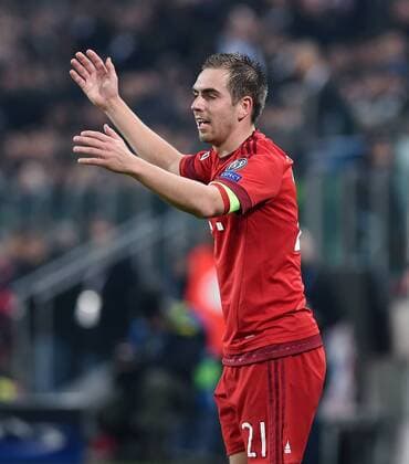 FUSSBALL CHAMPIONS LEAGUE SAISON 2015 2016 ACHTELFINAL HINSPIEL Juventus Turin - FC Bayern Muenchen 23.02.2016 Philipp Lahm (FC Bayern Muenchen) 