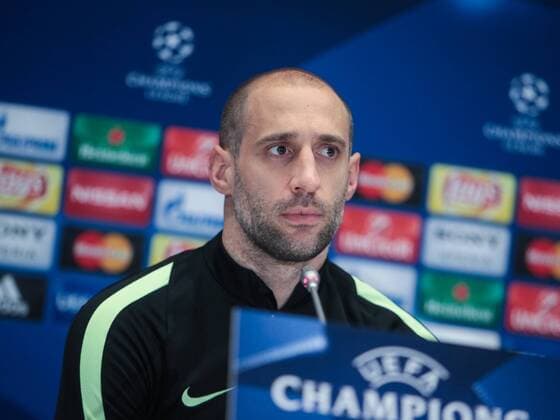 Feb. 23, 2016 - Kiev, Ukraine - The player of FC Manchester City (England) Pablo Zabaleta during a press conference PK Pressekonferenz before the match 1 8 finals of the Champions League between FC Dynamo (Kiev, Ukraine) and FC Manchester City (Manchester, England) in Kiev. Soccer 2016 - FC Dynamo vs Manchester City - ZUMAp133