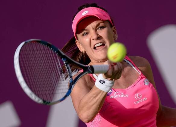 Agnieszka Radwanska of Poland competes during the women s singles second round match against Kateryna Bondarenko of Ukraine at the WTA Tennis Damen Qatar Open 2016 in Doha, Qatar, Feb. 23, 2016. Radwanska won 2-0. ) (SP)QATAR-DOHA-TENNIS-QATAR OPEN 2016-WOMEN S SINGLES Nikku 