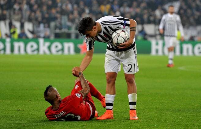 Football - soccer: UEFA Champions League, Juventus Turin - FC Bayern München, Paulo Dybala, Arturo Vidal xHOCHxZWEIx xItalyxPhotoxPressx 