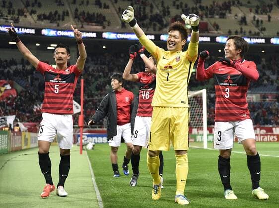 Fußball, AFC Champions League, Urawa Red Diamonds - Sydney FC Urawa Reds beat Sydney FC in ACL Group H Urawa Reds goalkeeper Shusaku Nishikawa (1) and teammates celebrate after beating Sydney FC 2-0 in their Group H opener in the Asian Champions League on Feb. 24, 2016, in Saitama, near Tokyo. 