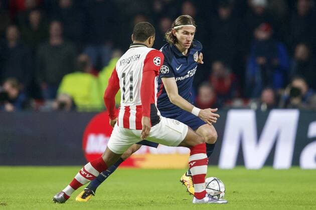 (L-R) Luciano Narsingh of PSV, Filipe Luis of Club Atletico de Madrid during the UEFA Champions League Round of 16, First leg match between PSV Eindhoven and Atletico Madrid on February 24, 2016 at the Philips stadium in Eindhoven, The Netherlands. PSV v Atletico Madrid UEFA Champions League 2015 2016 xVIxxIVx 5037514