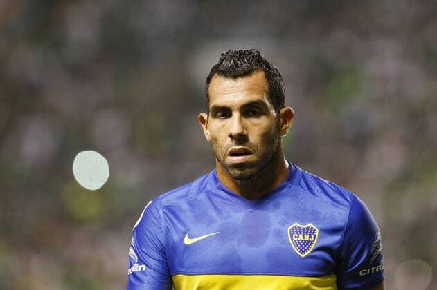 Fußball, Copa Libertadores, Deportivo Cali - Boca Juniors Boca Juniors Carlos Tevez during a Copa Libertadores soccer game between Boca Juniors and Cali at the Deportivo Cali stadium, in Palmira, Colombia, 24 February 2016. BOCA JUNIORS (ARG) VS. CALI (COL) !ACHTUNG: NUR REDAKTIONELLE NUTZUNG!  BOG104 20160225-635919685984072373