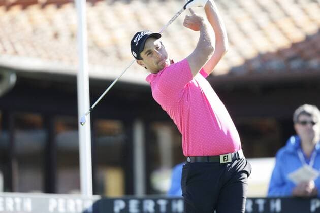 25.02.2016. Perth, Australia. ISPS HANDA Perth International Golf. Anthony Houston (AUS) hits his first shot for the tournament on tee 1 day 1. xActionxPlusxOperationsx  ActionPlus11710804