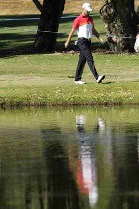 27.02.2016. Perth, Australia. ISPS HANDA Perth International Golf. Max McCardle (AUS) walks to the 8th green during day three. xDavidxWoodleyx  ActionPlus11711534