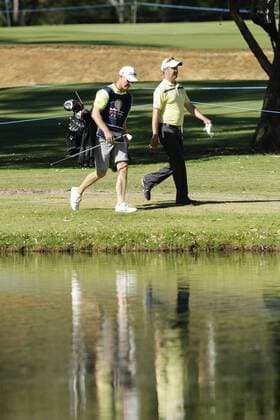 27.02.2016. Perth, Australia. ISPS HANDA Perth International Golf. Anthony Summers (AUS) walks to the 8th green during day three. xDavidxWoodleyx  ActionPlus11711535