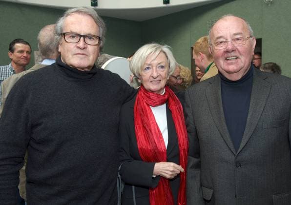 Radsport 27.02.2016 Kleinmuehlingen ( Kleinmühlingen ) Sportzentrum am Mühlberg Offizielle Geburtstagsfeier zum 85. Geburtstag von Gustav Adolf SCHUR ( TÄVE TAEVE ) geb 23.02.1931 Weltmeister im Strasseneinzelrennen Populärster Sportler der DDR vlnr Peter FRENKEL Olympiasieger Gehen 1972 München Gerhard GRIMMER Skiweltmeister 50km Langlauf