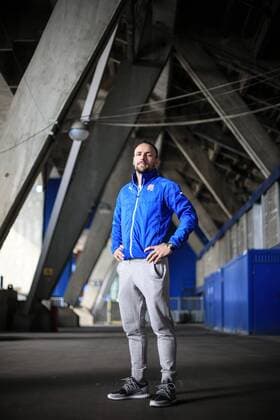 Fußball, Fotoshooting mit Gordon Schildenfeld PXL_Gordon Schildenfeld 24.02.2016., Zagreb, Croatia - Gordon Schildenfeld, football defender who plays for GNK Dinamo Zagreb and for Croatian national team Nationalteam  PetarxGlebov PIXSELL
