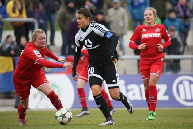 Dzsenifer MArozsan (FFC) setzt sich durch - 1. FFC Frankfurt vs. 1. FC Köln, Stadion am Brentanobad