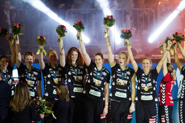Mannheim Jubel Dresden; Volleyball DVV-Pokalfinale 2016, SAP-Arena, Mannheim Deutschland, 20160228; Finale Herren: TV Ingersoll Buehl vs Berlin Recycling Volleys Copyright: Wuechner Eibner-Pressefoto EP_NWR