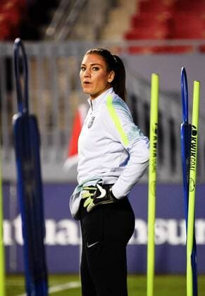 March 2, 2016 - Tampa, Florida, U.S. - March 2, 2016 : Hope Solo during the stadium training session for the She Believes Cup at Raymond James Stadium in Tampa, Florida. Douglas DeFelice ESW CSM Professional Soccer 2016: She Believes Cup MAR 02 - ZUMAcs17