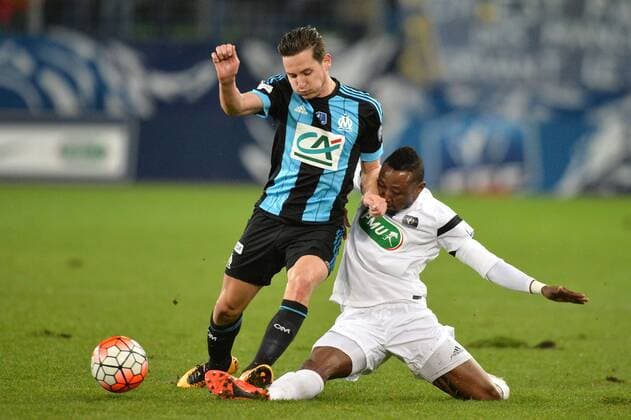 FLORIAN THAUVIN (om) - ABEL BEHMA (gra) - Fussball Frankreich, Coupe de France, US Granvillaise vs. Olympique Marseille - 03 03 2016 AnthonyBIBARD FEP Panoramic 