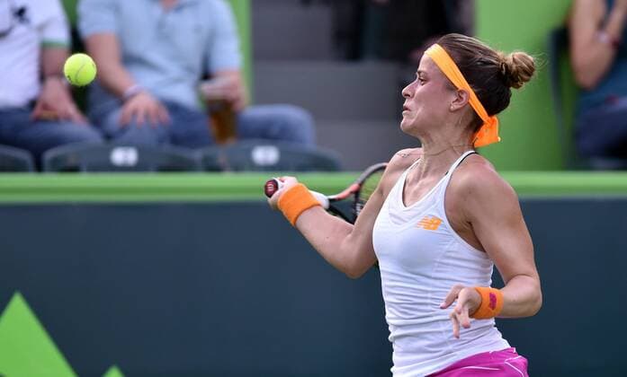 Us tennis player Nicole Gibbs in action against her compatriot Christina Mchale during the fourth journey of the Monterrey Tennis Open in Mexico, 03 March 2016. MONTERREY TENNIS OPEN !ACHTUNG: NUR REDAKTIONELLE NUTZUNG!  MEX307 20160304-635926530235791488