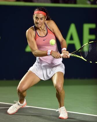 French Caroline Garcia returns the ball against French Pauline Parmentier during a match of the Monterrey Open in Monterrey, Mexico, 04 March 2016. Monterrey Open tennis tournament !ACHTUNG: NUR REDAKTIONELLE NUTZUNG!  MEX102 20160305-635927544729333778