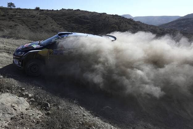 Finnish driver Jari-Matti Latvala in his VW Polo R WRC Motorsport Rallye WM during the second day of competition of the 13th Rally World Championship WM Weltmeisterschaft in Leon, Mexico, 05 March 2016. The event will run until next 06 March. 13TH RALLY WORLD CHAMPIONSHIP IN MEXICO !ACHTUNG: NUR REDAKTIONELLE NUTZUNG!  20160305-635928040663211326