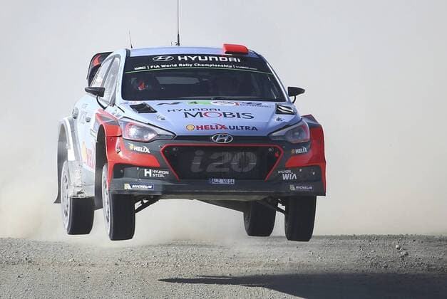 Spanish driver Daniel Sordo in his Hyundai N i20 WRC Motorsport Rallye WM during the second day of competition of the 13th Rally World Championship WM Weltmeisterschaft in Leon, Mexico, 05 March 2016. The event will run until next 06 March. 13TH RALLY WORLD CHAMPIONSHIP IN MEXICO !ACHTUNG: NUR REDAKTIONELLE NUTZUNG!  20160305-635928060400098390