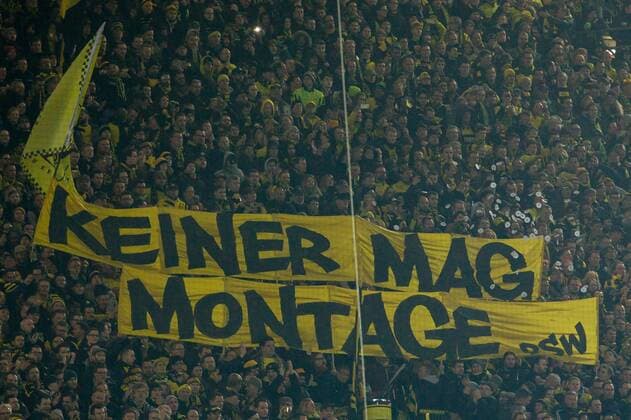 Dortmund Fanproteste der Dortmunder Suedkurve gegen Montagsspiele: Keiner mag Montage beim Fuï¬‚ball Bundesliga-Spiel zwischen Borussia Dortmund und dem FC Bayern Muenchen am 05.03.2016, Copyright: Schülerx xEibner-Pressefoto EP_jse