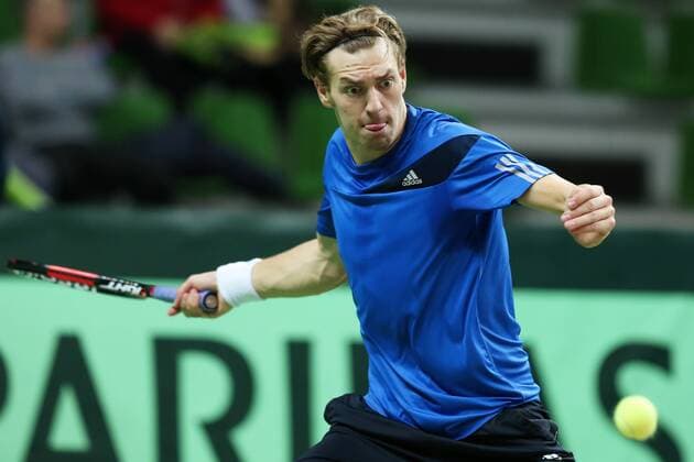 Tennis, Davis Cup, Russland - Schweden KAZAN, RUSSIA. MARCH 6, 2016. Sweden s tennis player Isak Arvidsson returns the ball in Rubber 4 of the Davis Cup Group I Europe Africa Zone 1st Round tie against Russia at Kazan Tennis Academy. Arvidsson lost 6-4, 6-0. Sweden lost the tie 5-0. Yegor Aleyev TASS  TS018B2C