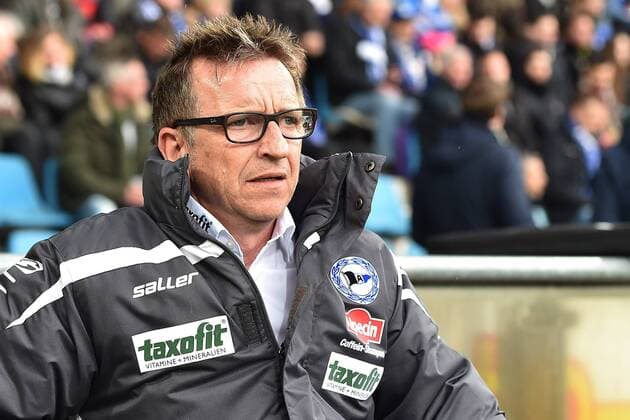 Fußball 2. Bundesliga 25. Spieltag VfL Bochum - Arminia Bielefeld am 06.03.2016 im rewirpowerStadion in Bochum Norbert Meier ( Trainer Bielefeld ) xRx