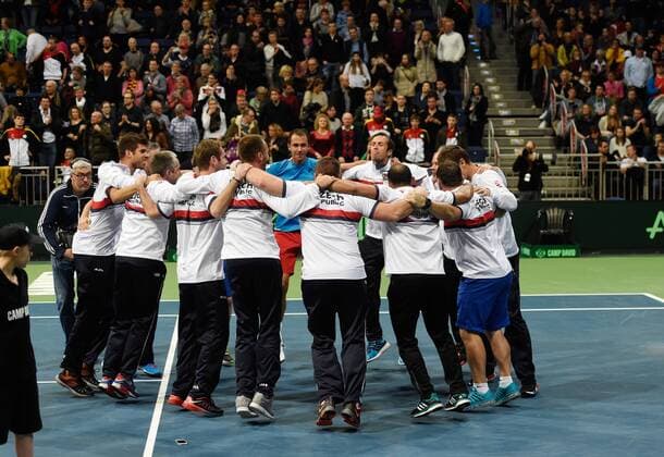 Tennis, Davis Cup, Deutschland verliert gegen Tschechien Cze Team winning in the 5.Rubber